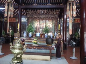 Sightseeing - munkekloster i Hue