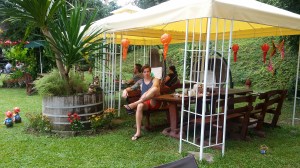 Frokost utenfor hotellet