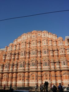 Castle of Winds  - her stod damene å så på paraden gjennom Agra